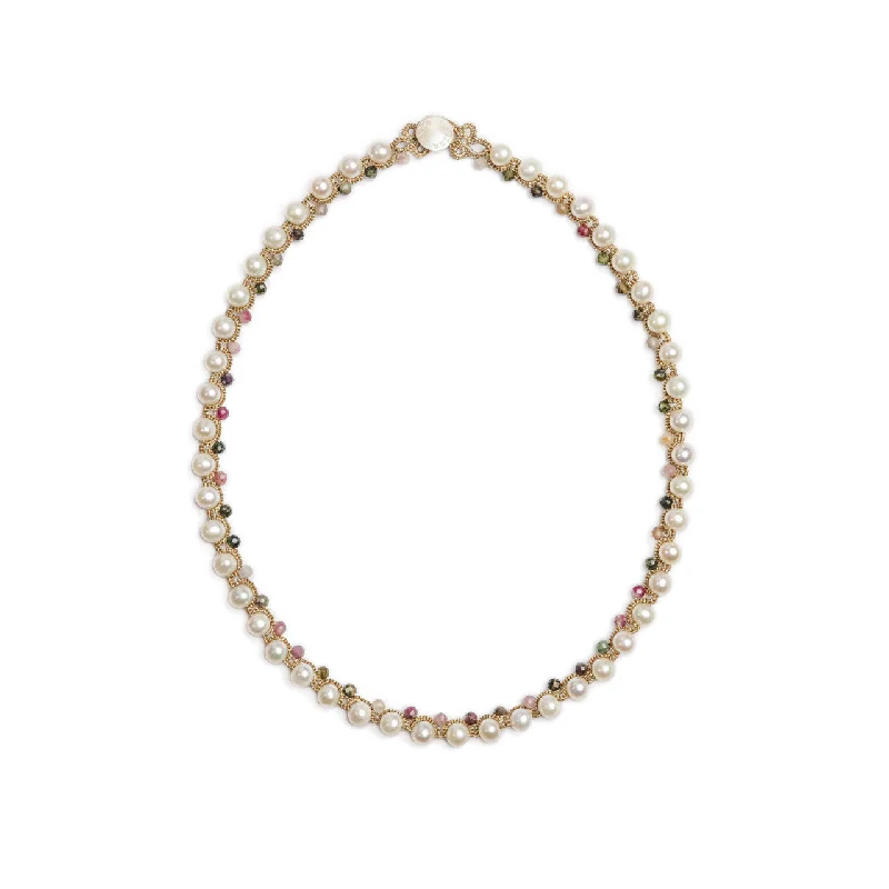 minimalist gold necklaces for women -Lace Necklace: Pearl Dallas