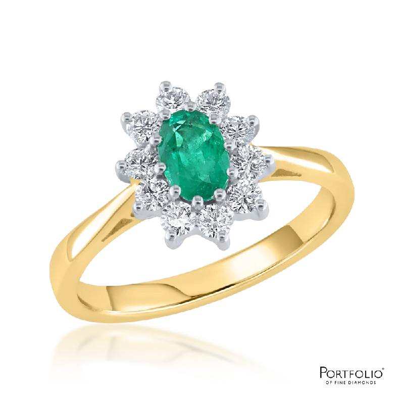 Cluster 0.39ct Emerald Yellow Gold Ring