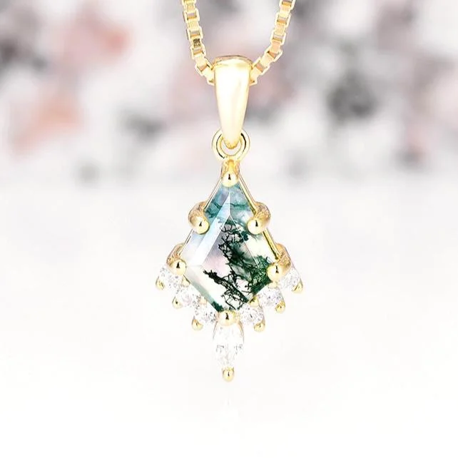 stylish pearl necklaces for women -Skye Kite™  Kite Green Moss Agate Necklace- 14K Yellow Gold Vermeil