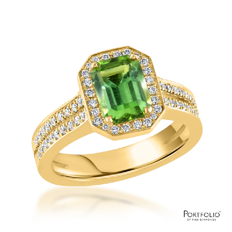 Cluster 1.79ct Tourmaline Yellow Gold ring