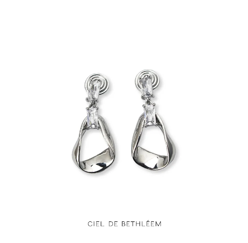 luxury ear cuffs -Mont Blanc Clear Drop Earrings