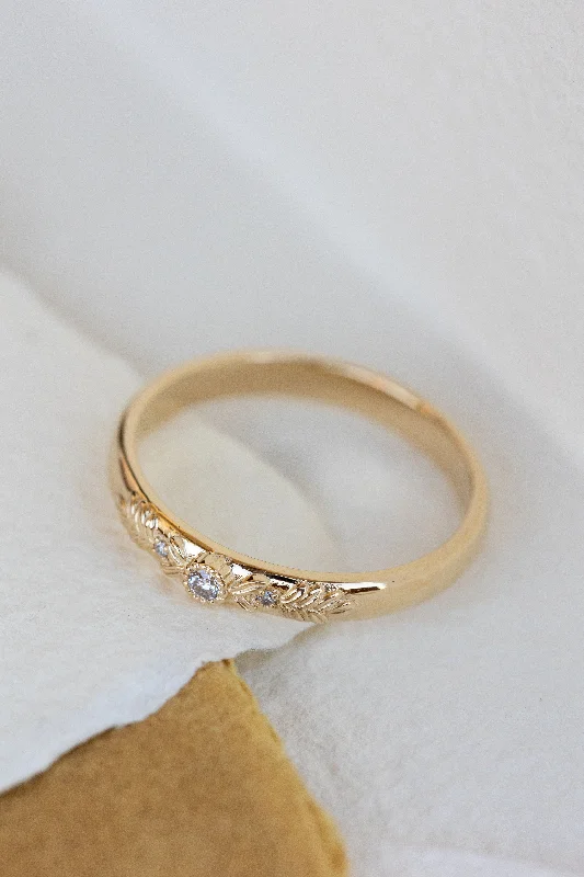 READY TO SHIP: Yellow gold wreath wedding band with three lab grown diamonds, AVAILABLE RING SIZES 8US