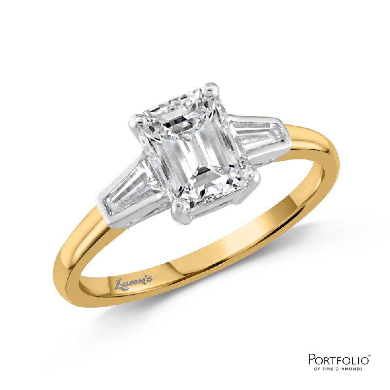 Pre-Owned Three Stone 1.26ct G VS1 Diamond Yellow Gold/Platinum Ring