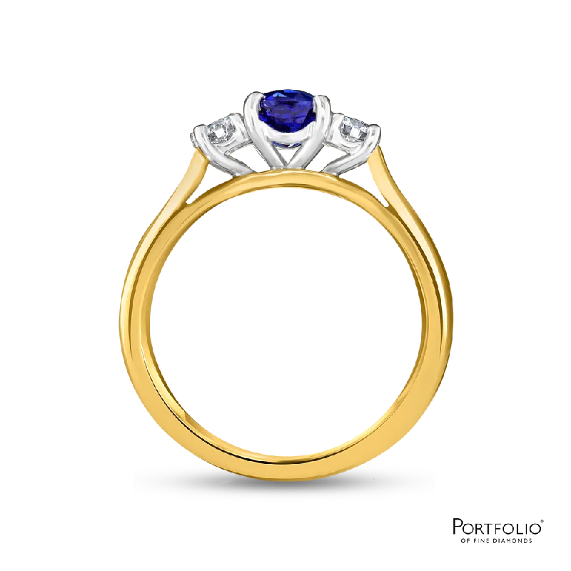 Three Stone 0.90ct Sapphire Yellow Gold Ring