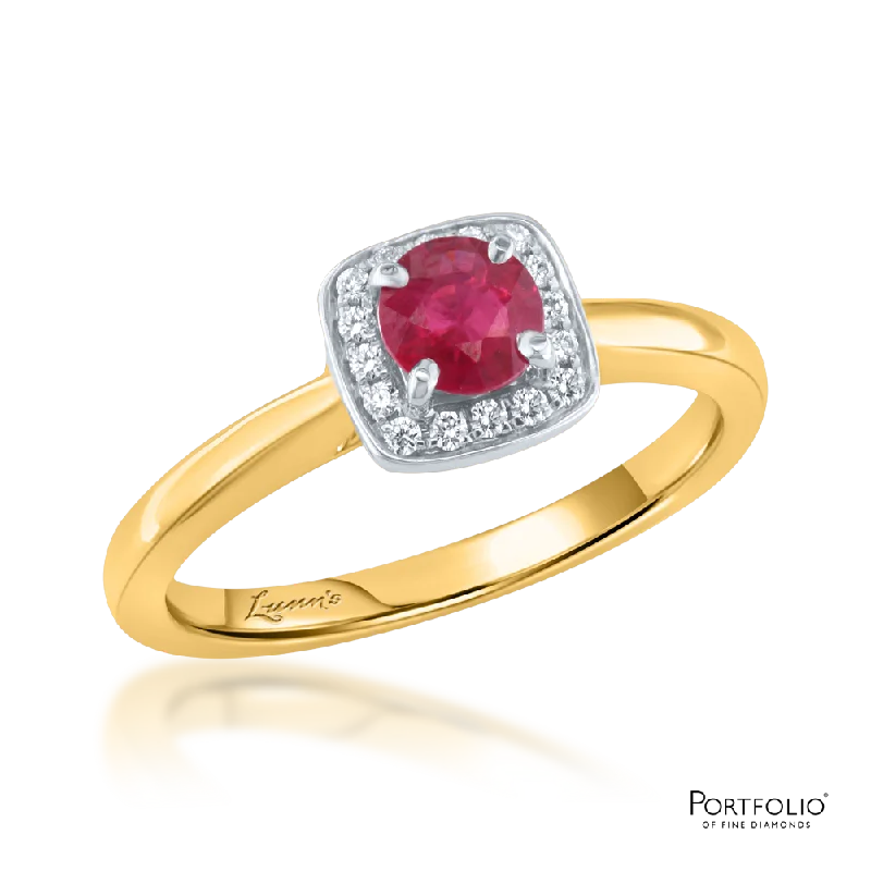 Cluster 0.44ct Ruby Yellow Gold Ring