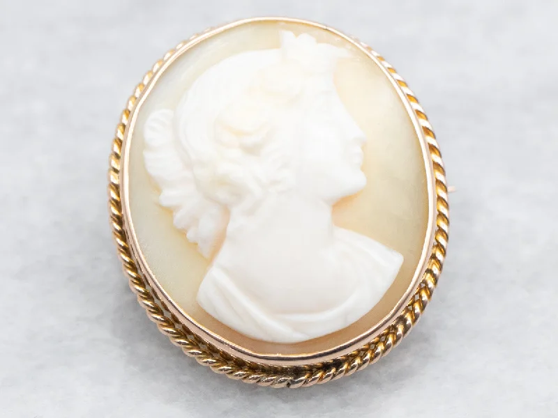 luxury vintage brooches -Yellow Gold Cameo Brooch